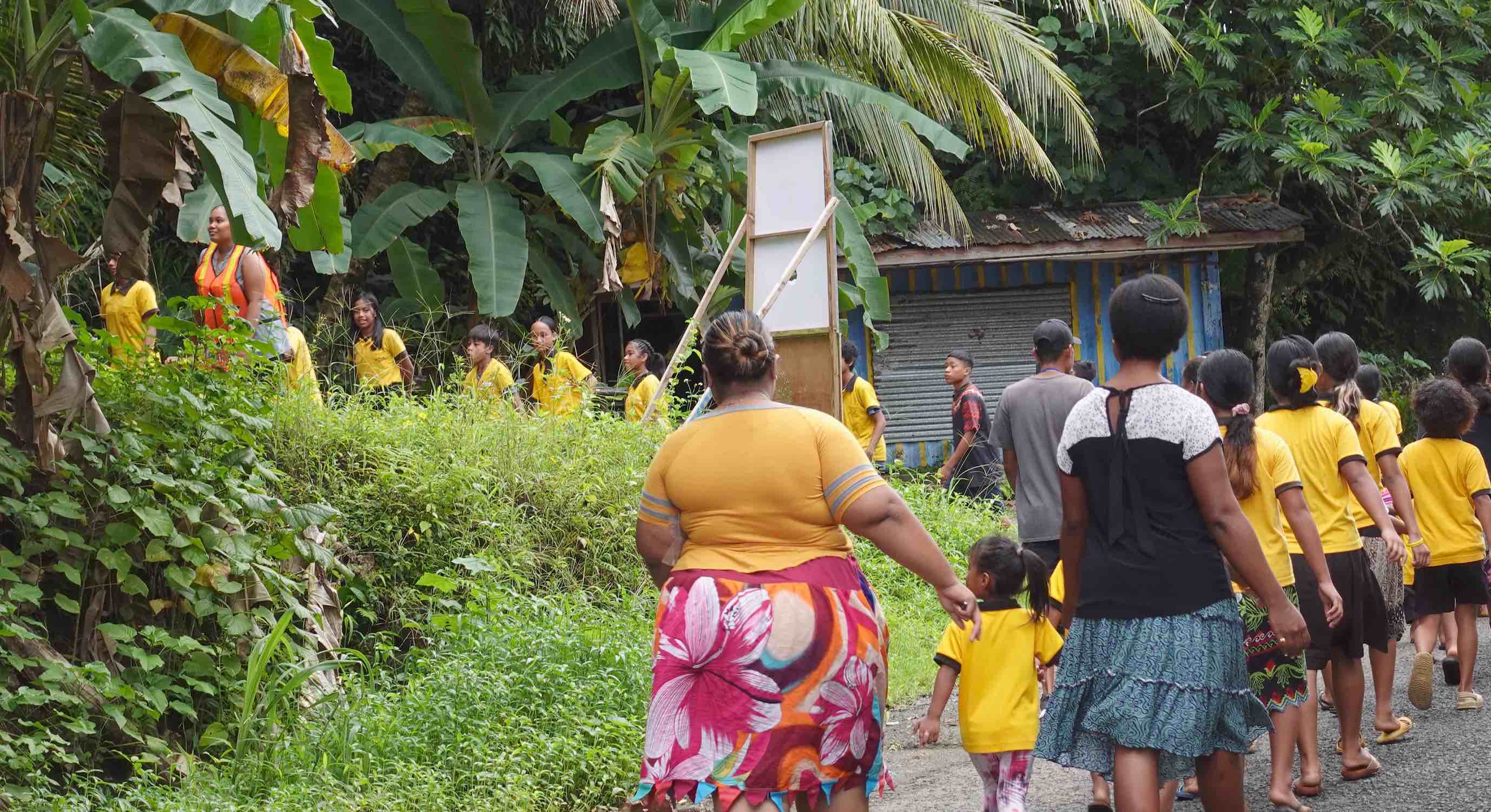 Sokehs TsunamiDrill DSC02156 web